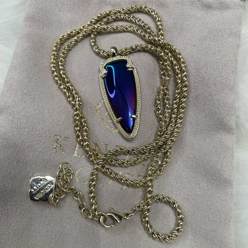 Kendra Scott Iridescent Black Shaylee Pendant